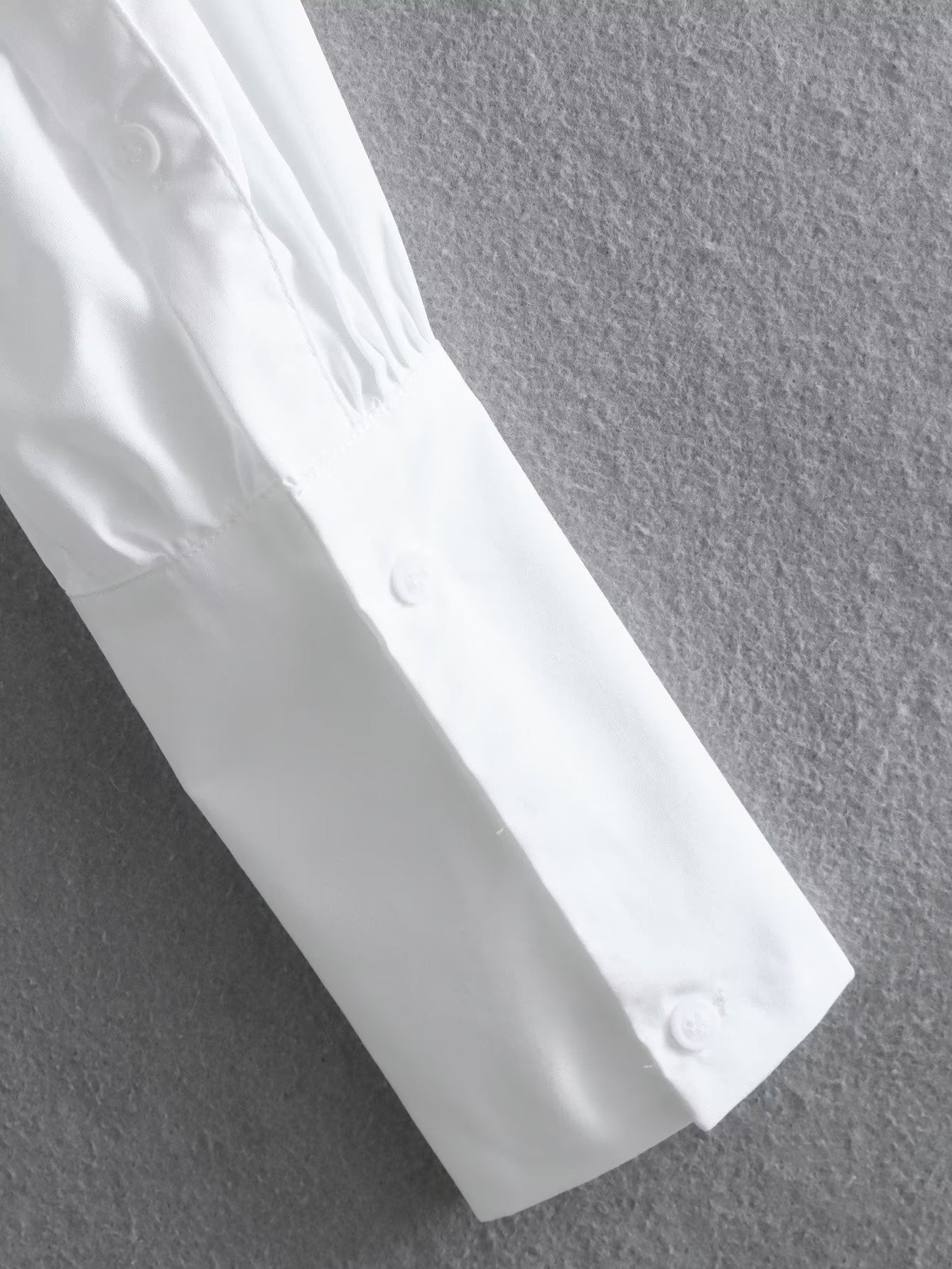 White Polo Collar Shirt | Long Sleeve Single Pocket | noémi