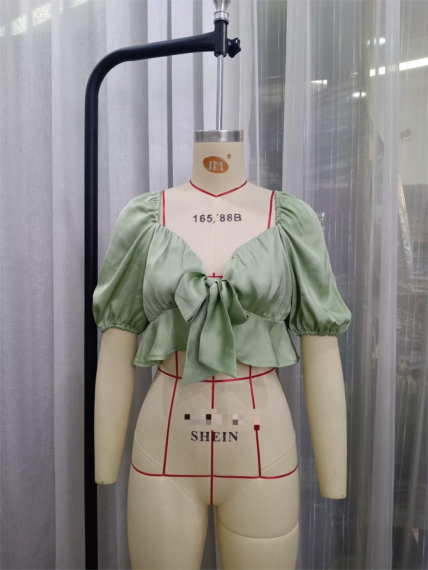 Lace Up Puff Sleeve Crop Top | Slim Fit Blouse for Women | noémi