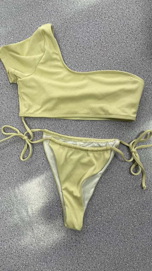 One Shoulder Womens Split Swimsuit | noémi