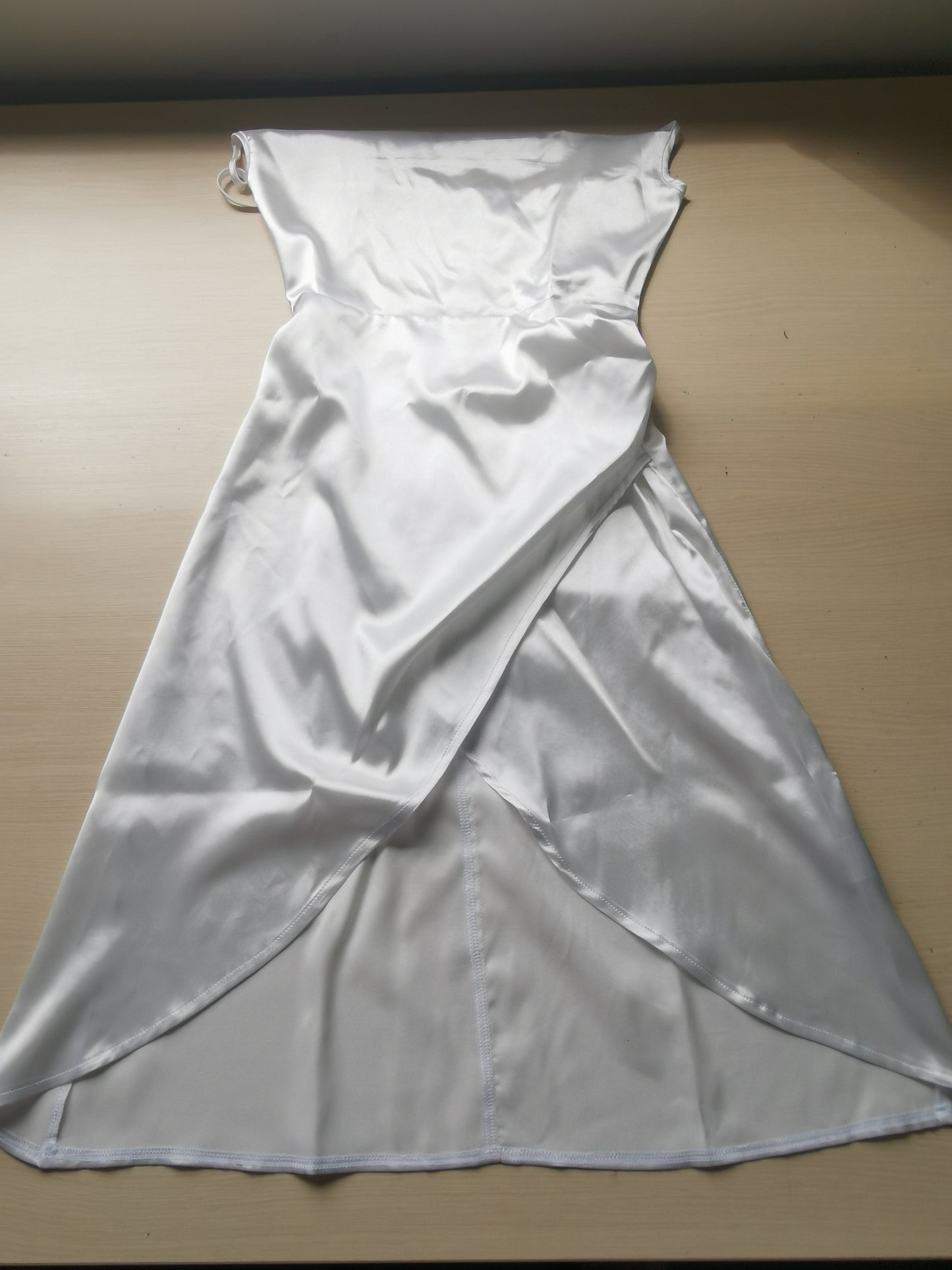 Satin Dress | Spaghetti Straps, Sleeveless & Backless, Bodycon Fit | noémi