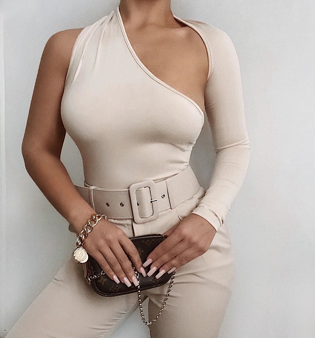 One Shoulder Tight Bodysuit Silk | noémi