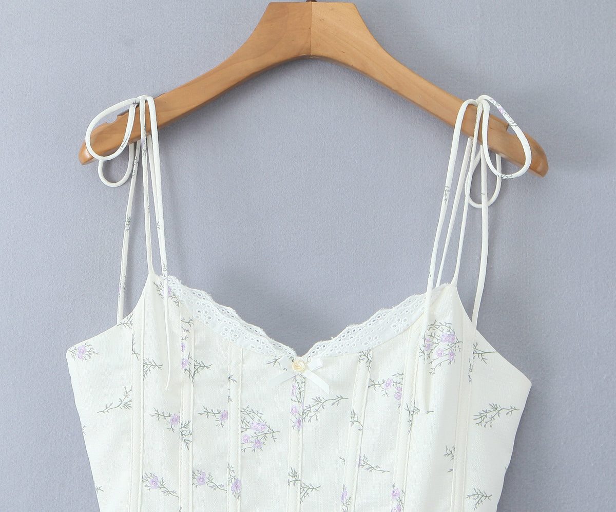 Womens VNeck Printed Dress | Retro Fit with Waist Shaping Detail | noémi