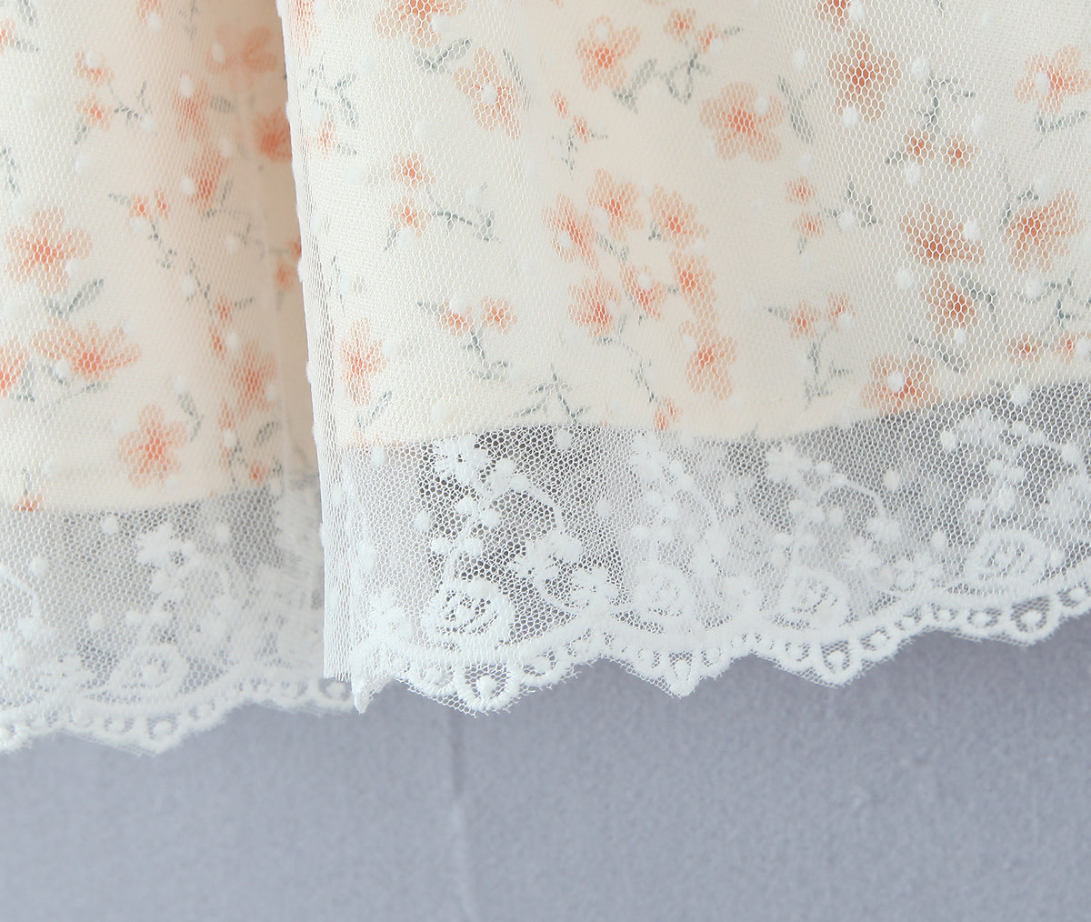 Puffy Slim Fit Tube Dress | Floral Lace Up Waist | noémi