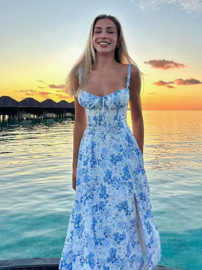 Floral A Line Dress with Side Slit and Flowy Fit | noémi