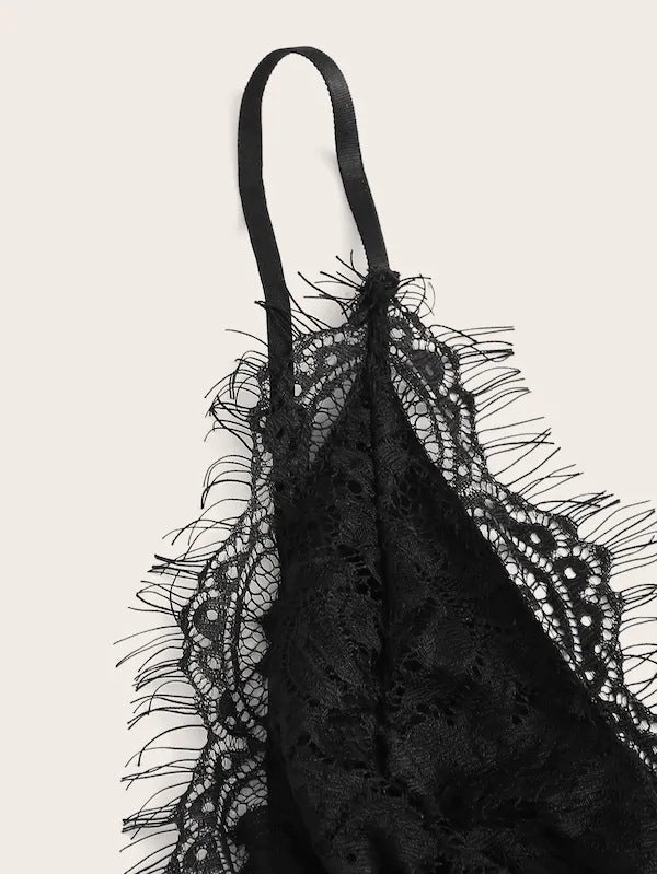 Mulberry Silk Triangle Cup Wireless Bra with Criss Cross Straps | noémi