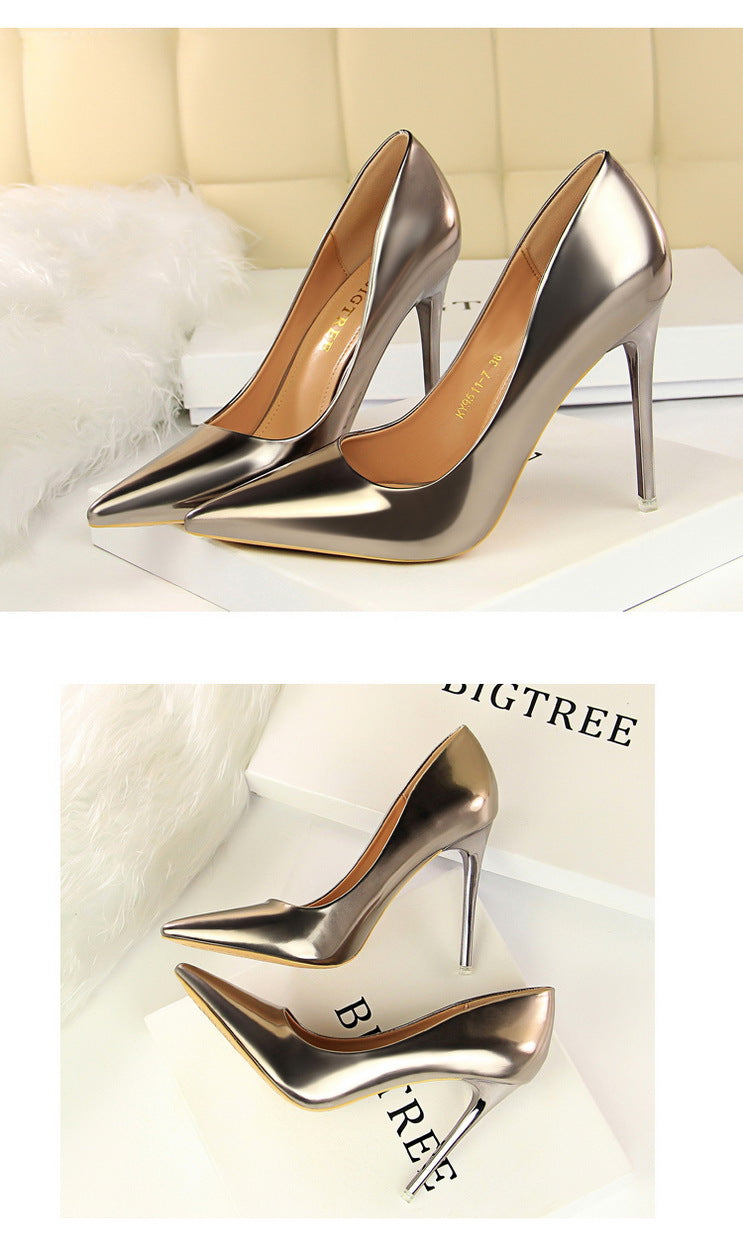 Stiletto Metal Heels | Mirror Finish Pointed Toe Pumps for Women | noémi
