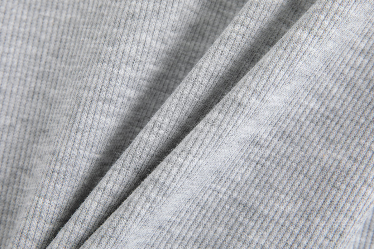 V Neck Long Sleeve Pullover Top with Chest Cutout and Slim Fit | noémi