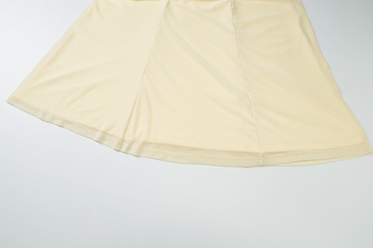 Summer Tube Dress | Slim Fit, Side Slit, Strapless, Solid Color | noémi