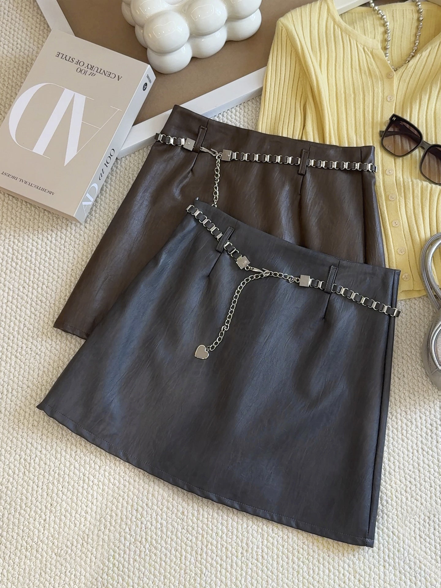 Faux Leather A Line Mini Skirt | Slim Fit, Chain Detail, Anti Exposure | noémi
