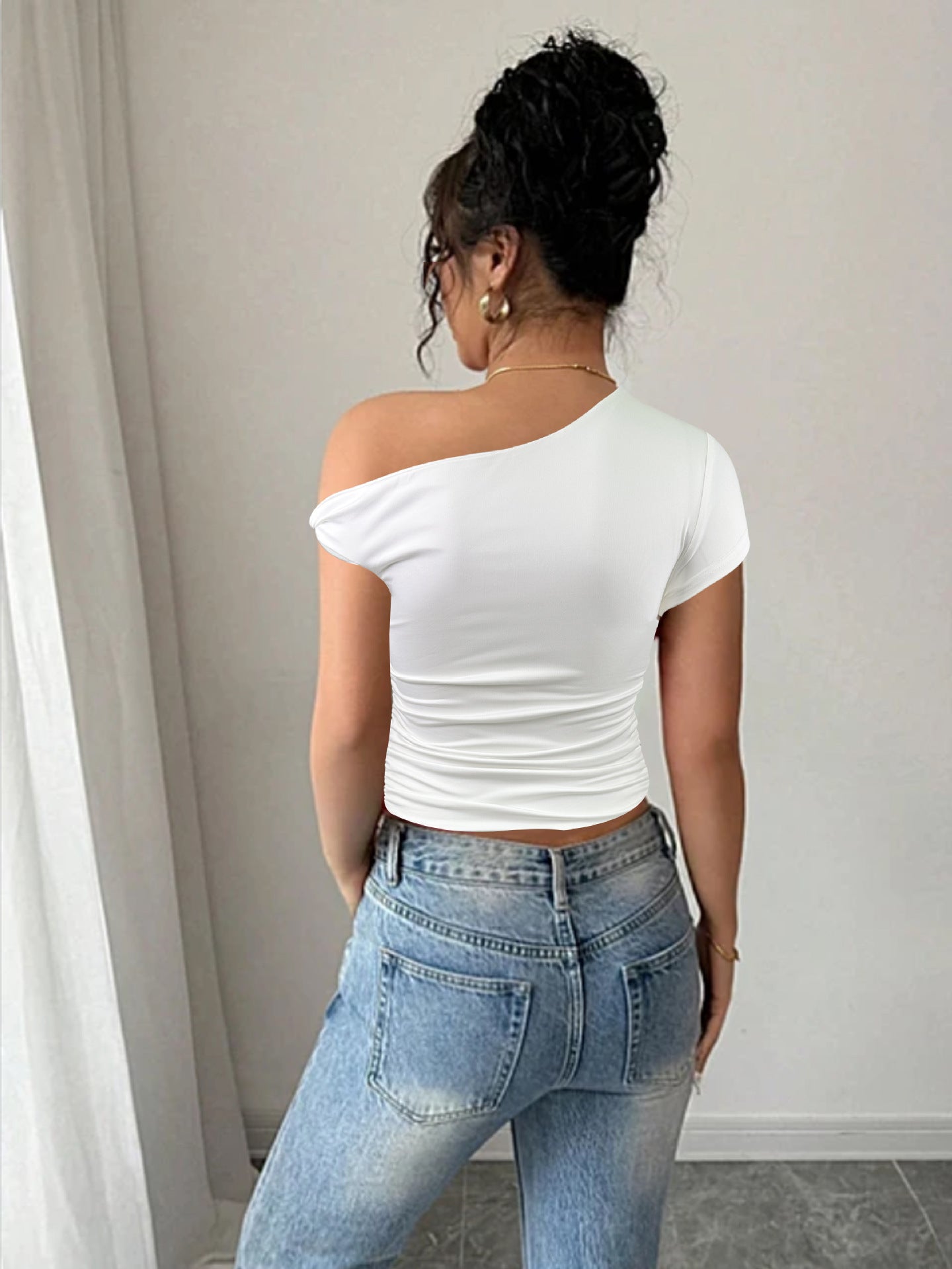 Women's Shoulder Collar Top | Slimming Pleated OneShoulder Cropped | noémi