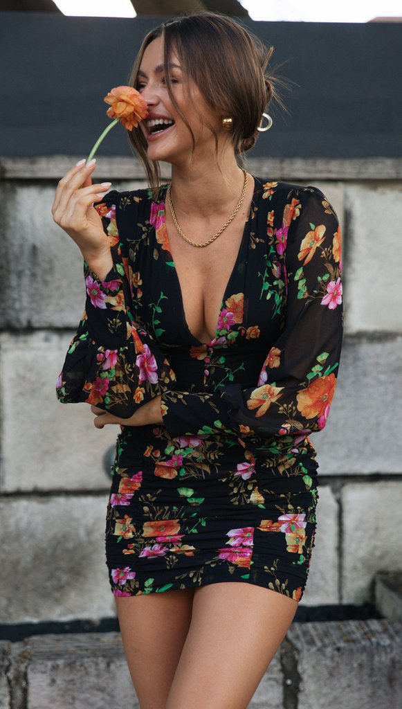 Floral V Neck Pleated Mini Dress | Lantern Sleeves, Boho Print | noémi