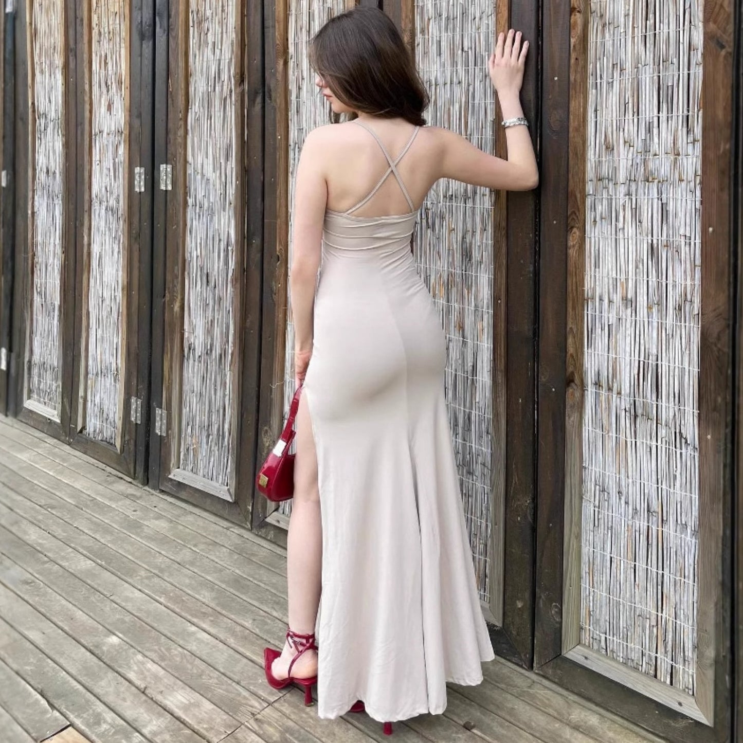 Summer Women’s Sleeveless Split Maxi Dress | French Chic Slim Fit | noémi