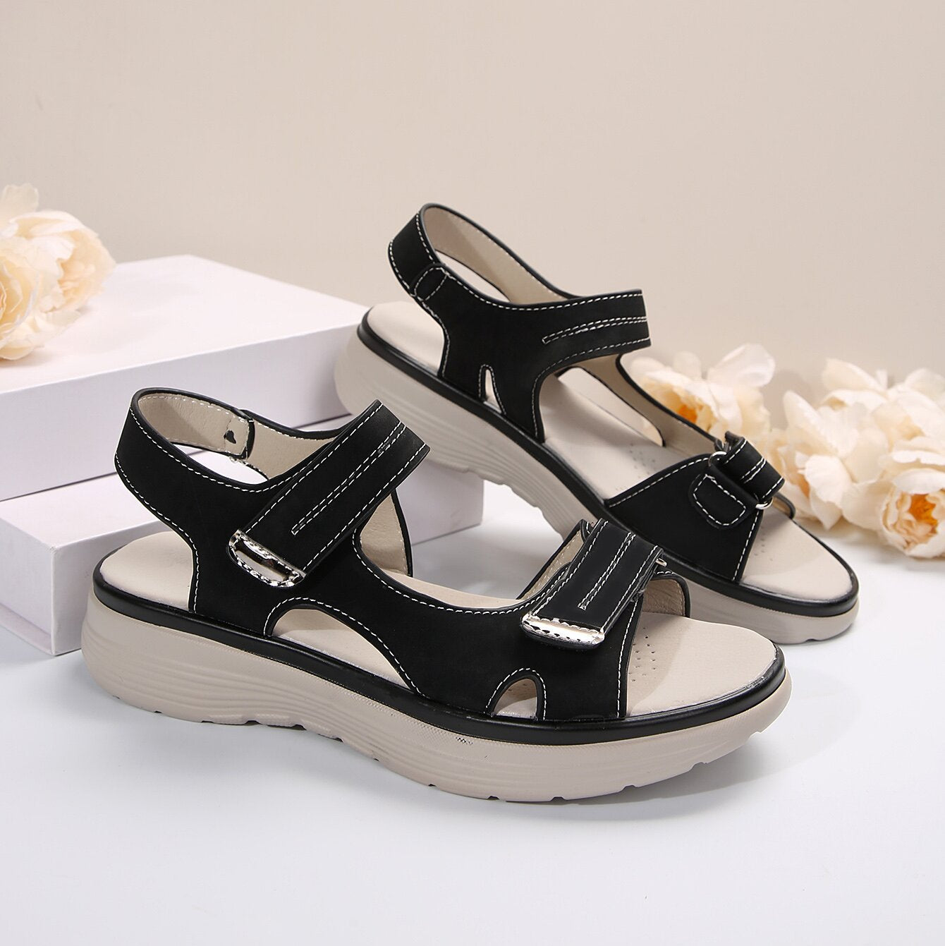 Women’s Cushioned Velcro Platform Sandals | noémi