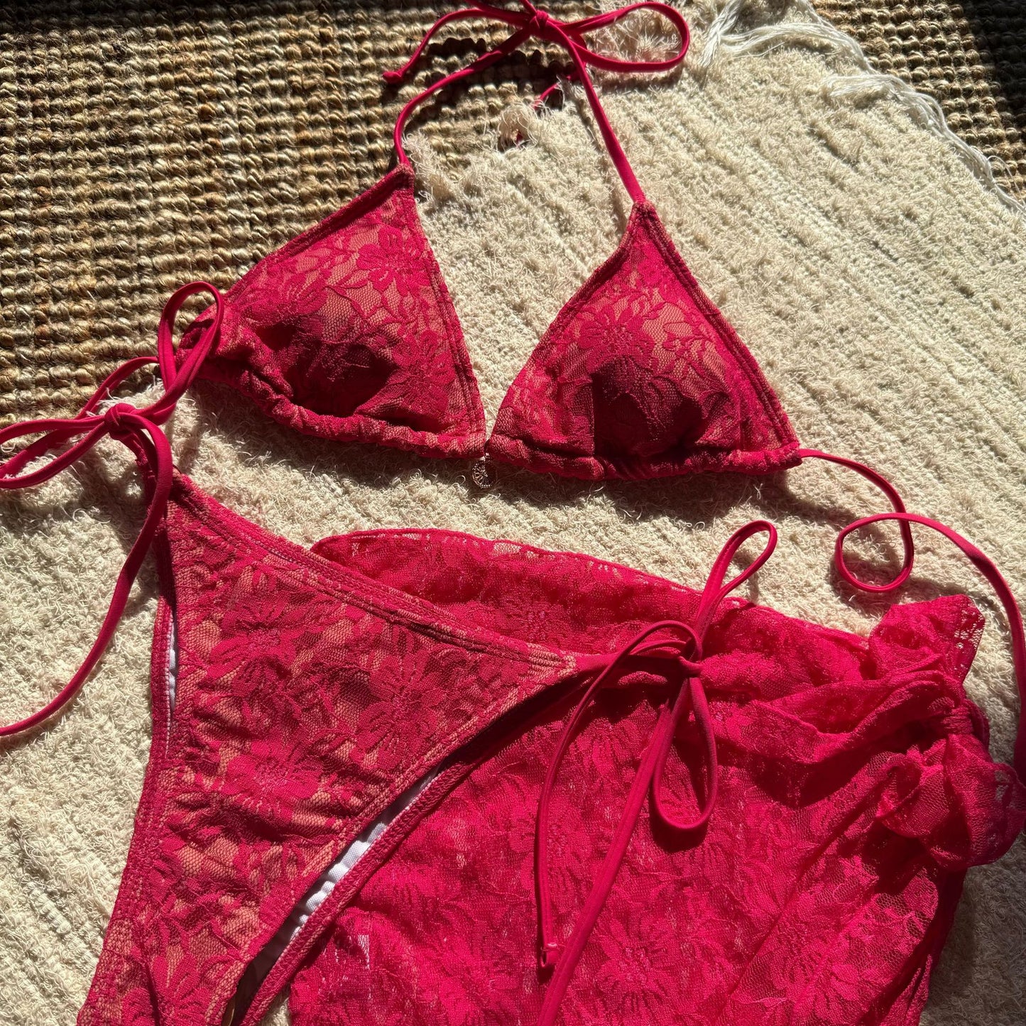 Lace Three Piece Bikini Set with Mesh Skirt | noémi