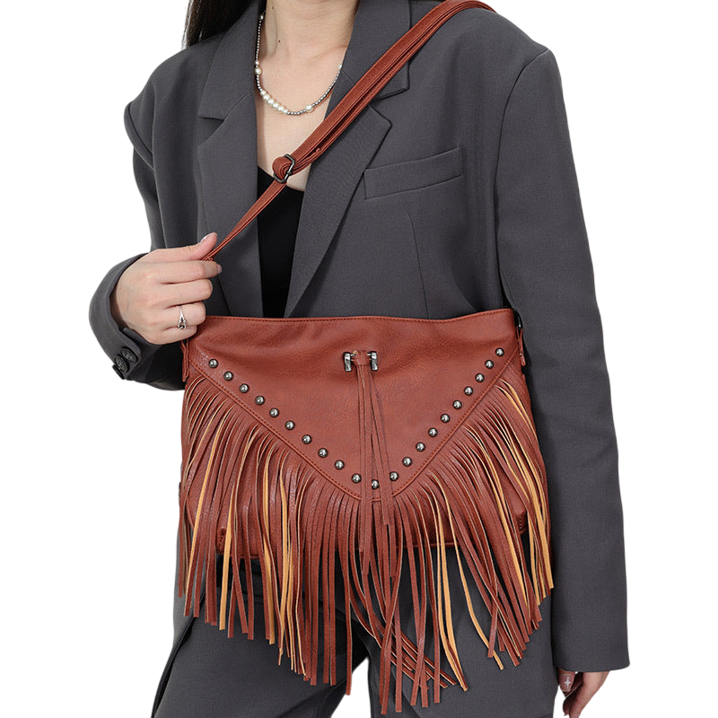 Brown Rivet Tassel Soft Leather Shoulder Bag – Casual Cross‑Body | noémi