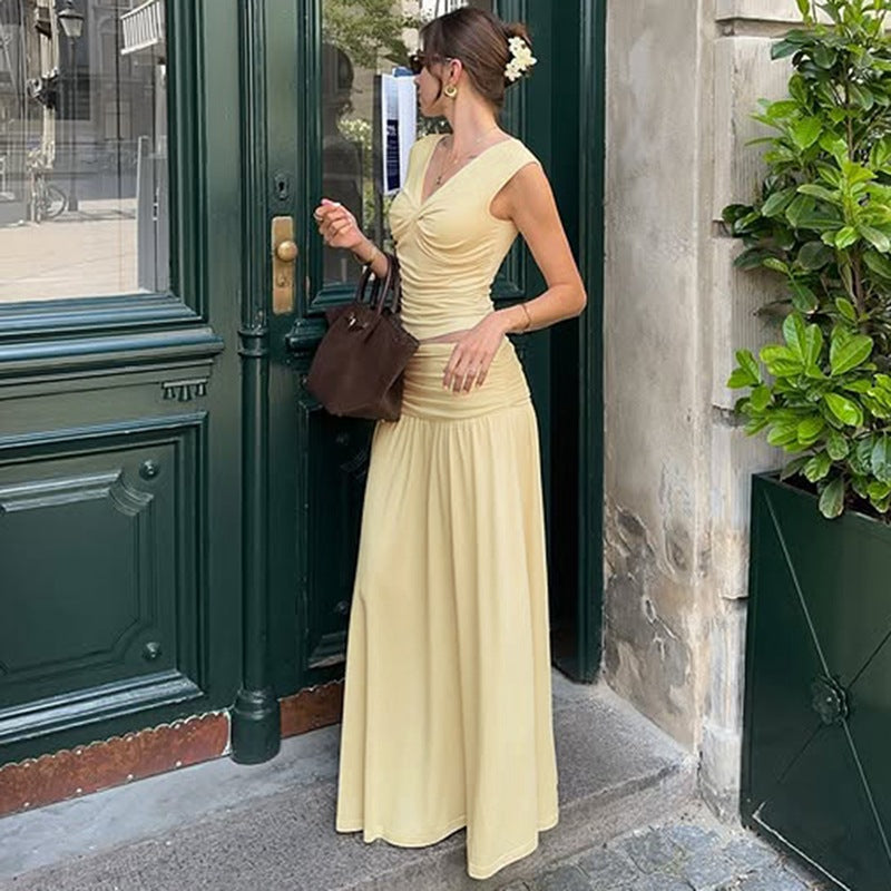 Two Piece Set | V Neck Twist Top & High Waist Pleated Skirt | noémi