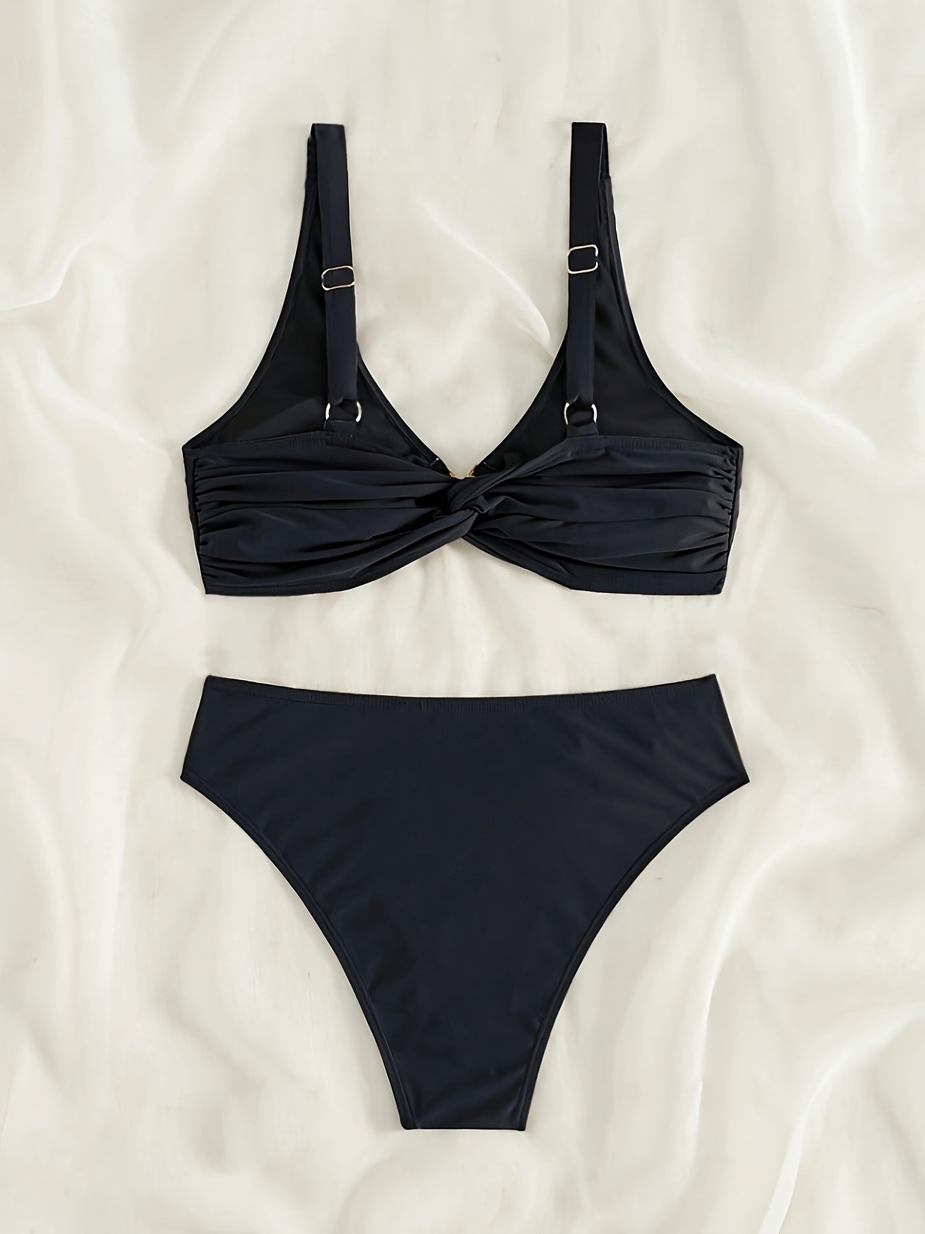 Solid Color Two Piece Bikini Set with Strap Detail for Women | noémi