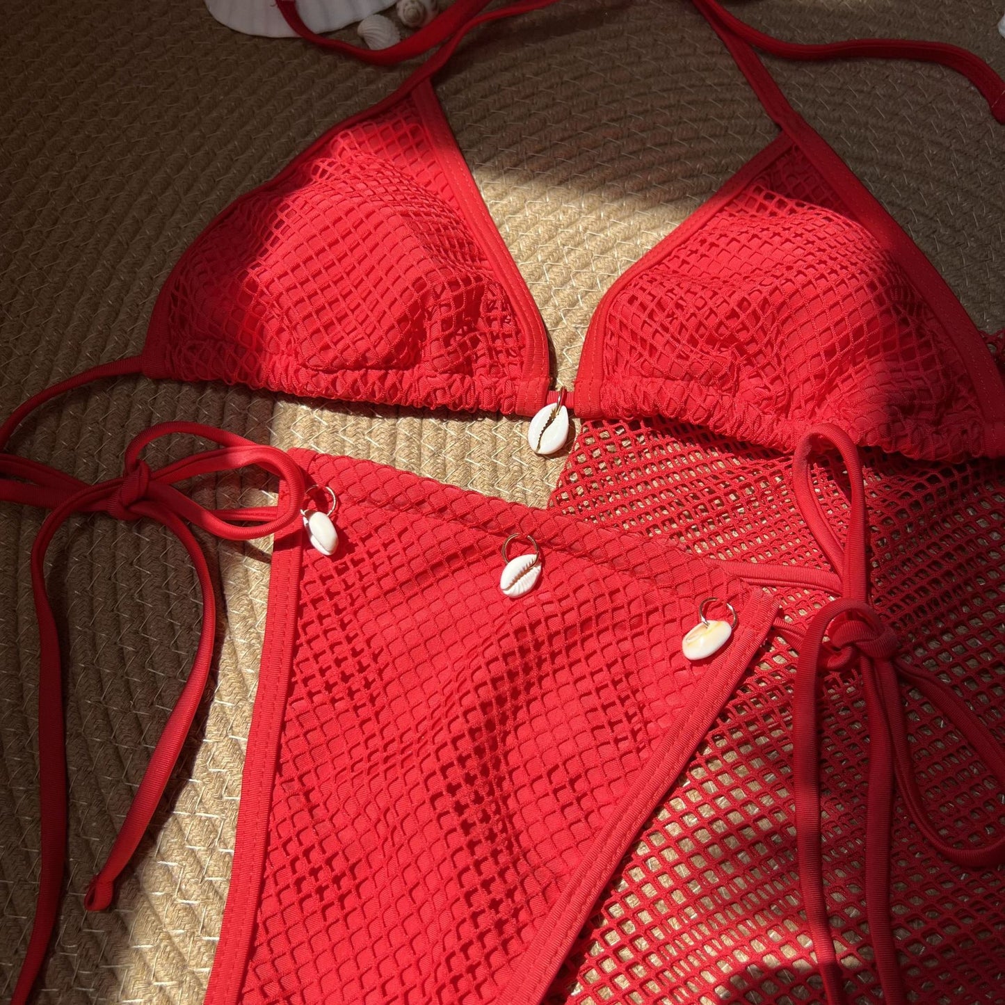 Fresh Breeze Beach Shell Three Piece Bikini Set for Women | noémi