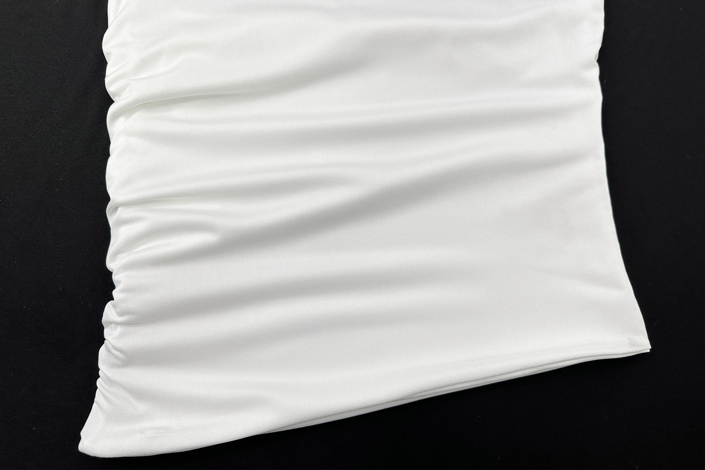 Sleeveless Crop Top for Women | Backless Halter Neck | Tight Bandage Style T Shirt | noémi