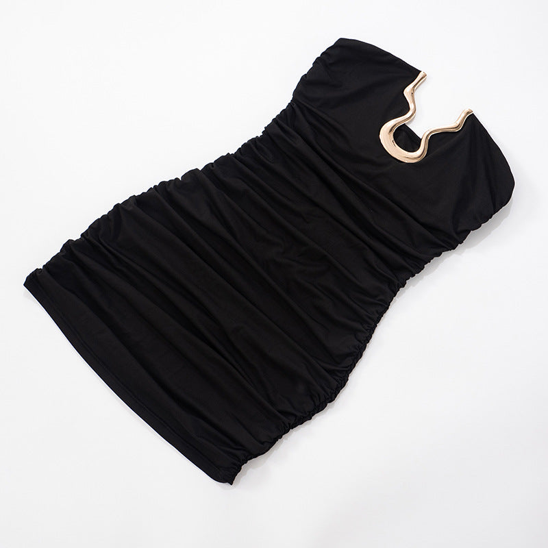 Slim Tube Top with Metal Detail | Trendy Summer Fit | noémi