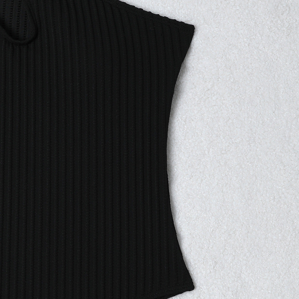 Solid Color One Piece Swimsuit with Floral Print Fabric | noémi