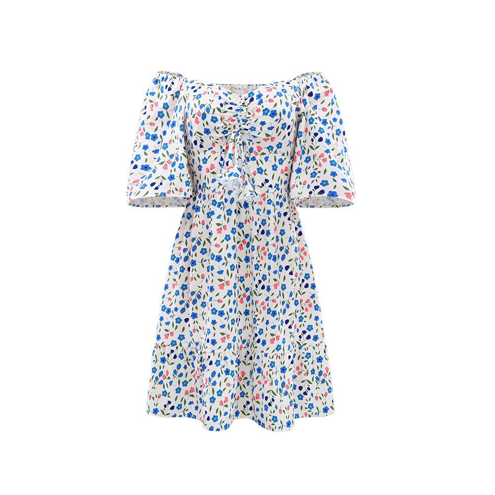 Floral Print V Neck Pleated Dress with Lightweight Fabric | noémi