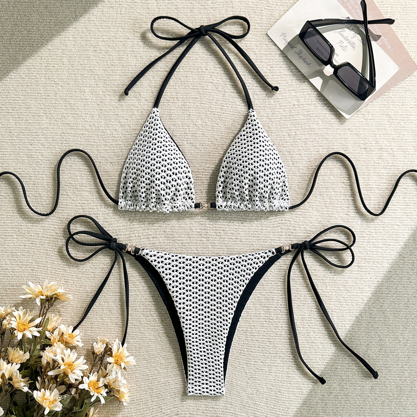 Knitted Cutout Bikini Set with Hollow Design and Split Detail | noémi