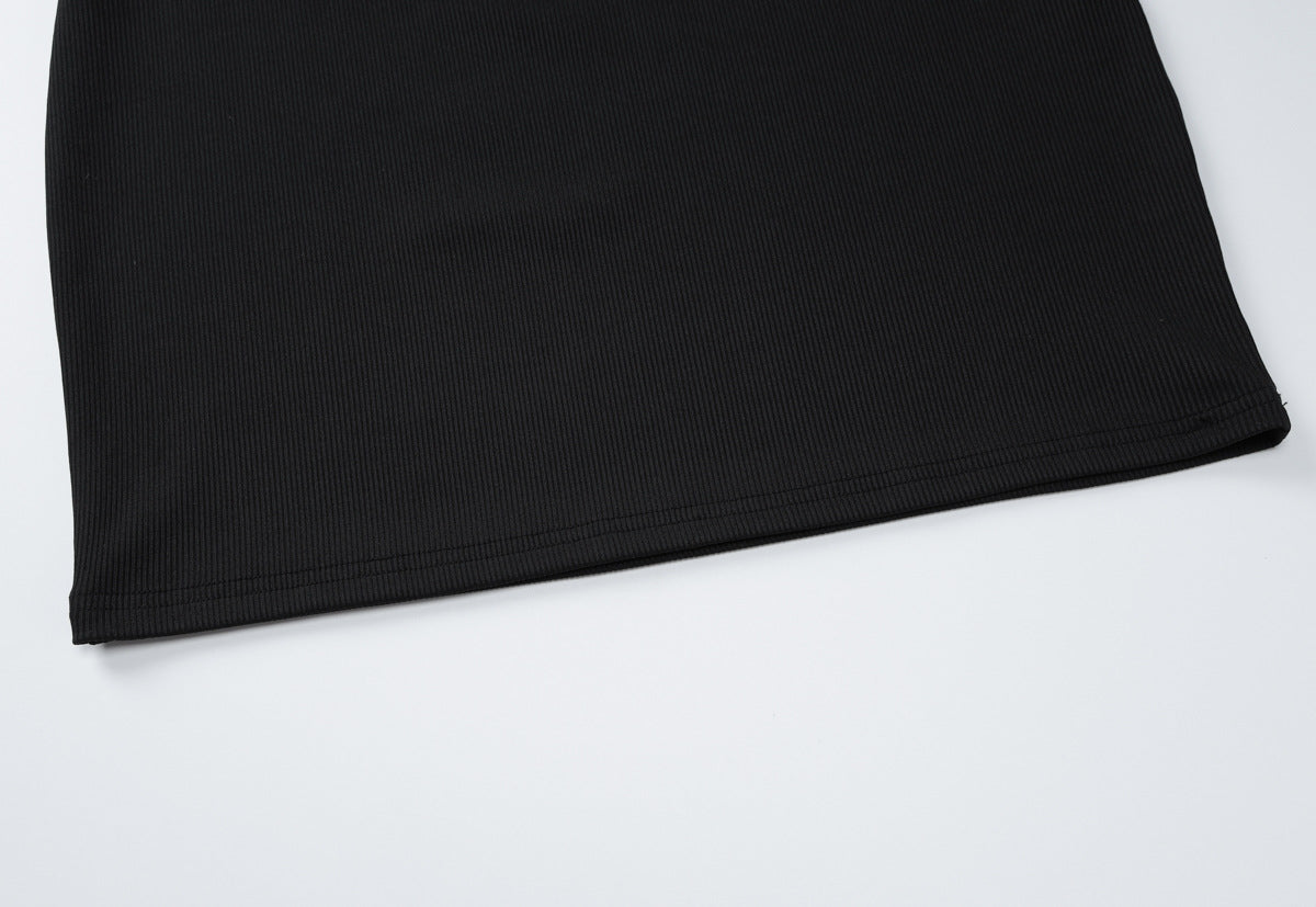 Slim Fit Solid Color Sheath Dress with Clean Lines | noémi