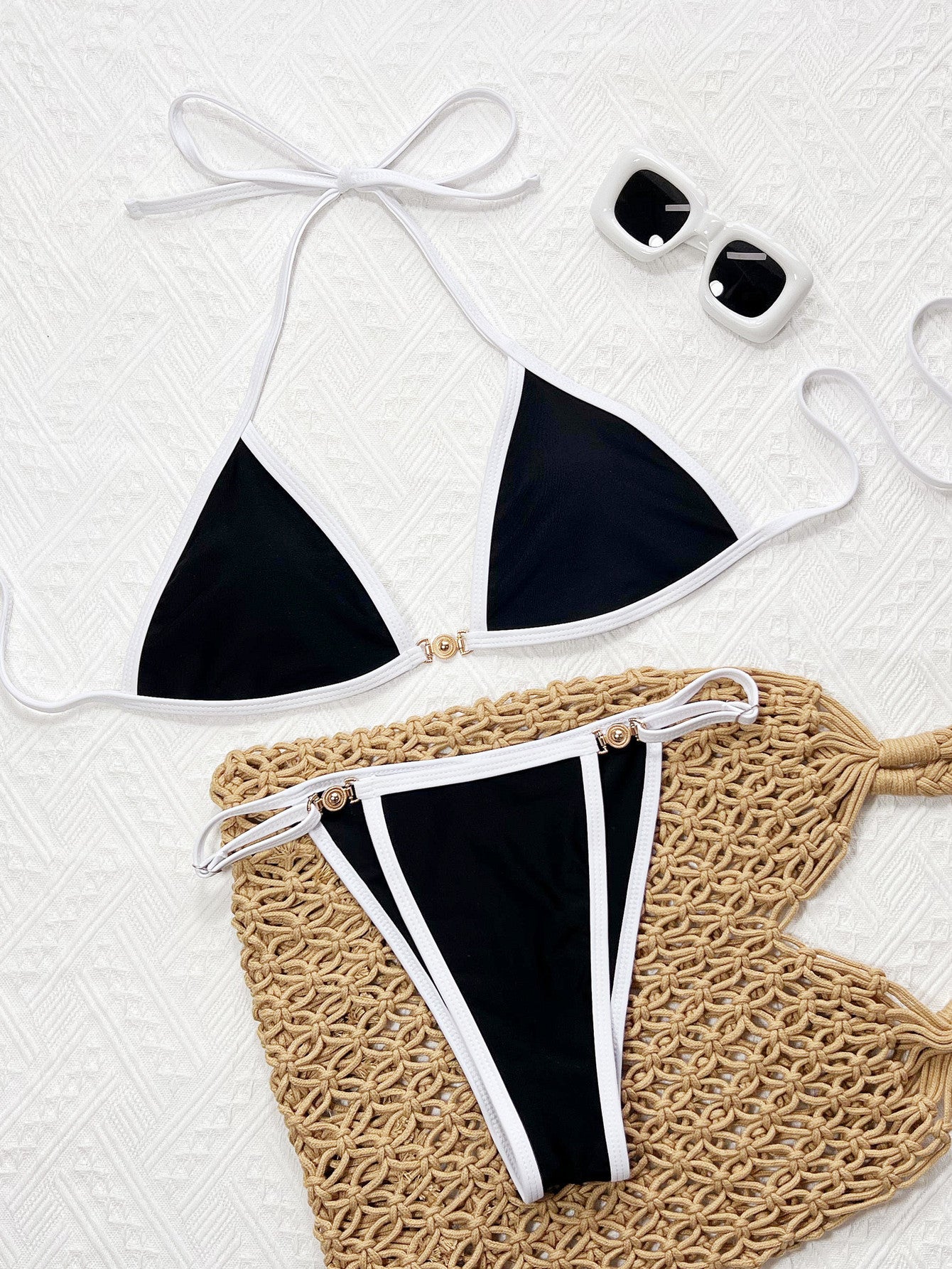Black & White Bikini Set | Triangle Top & Brazilian Bottom | noémi