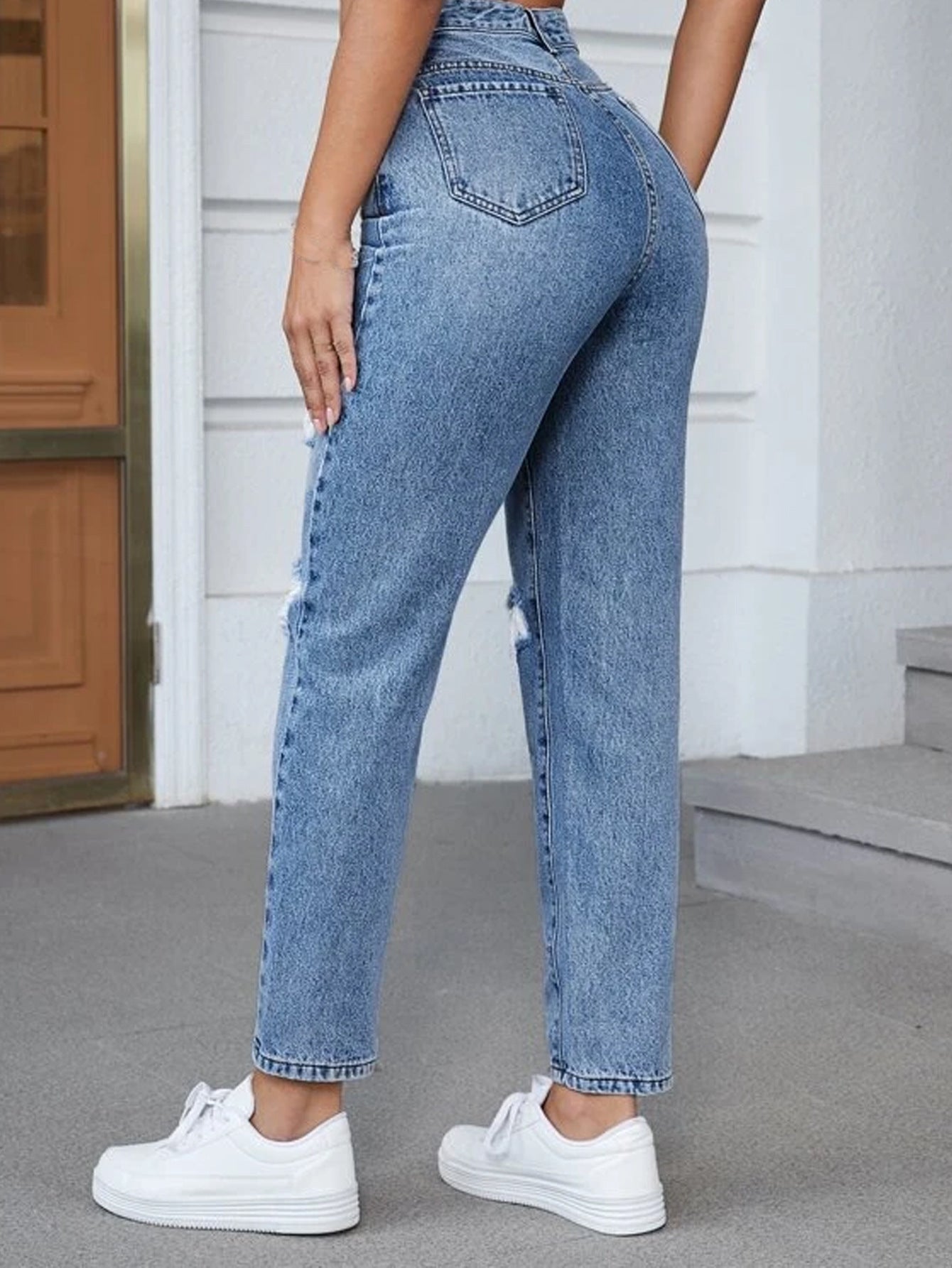 High Waisted Straight Leg Jeans | Light Wash Distressed Denim with Knee Cutouts & Vintage Fit | noémi
