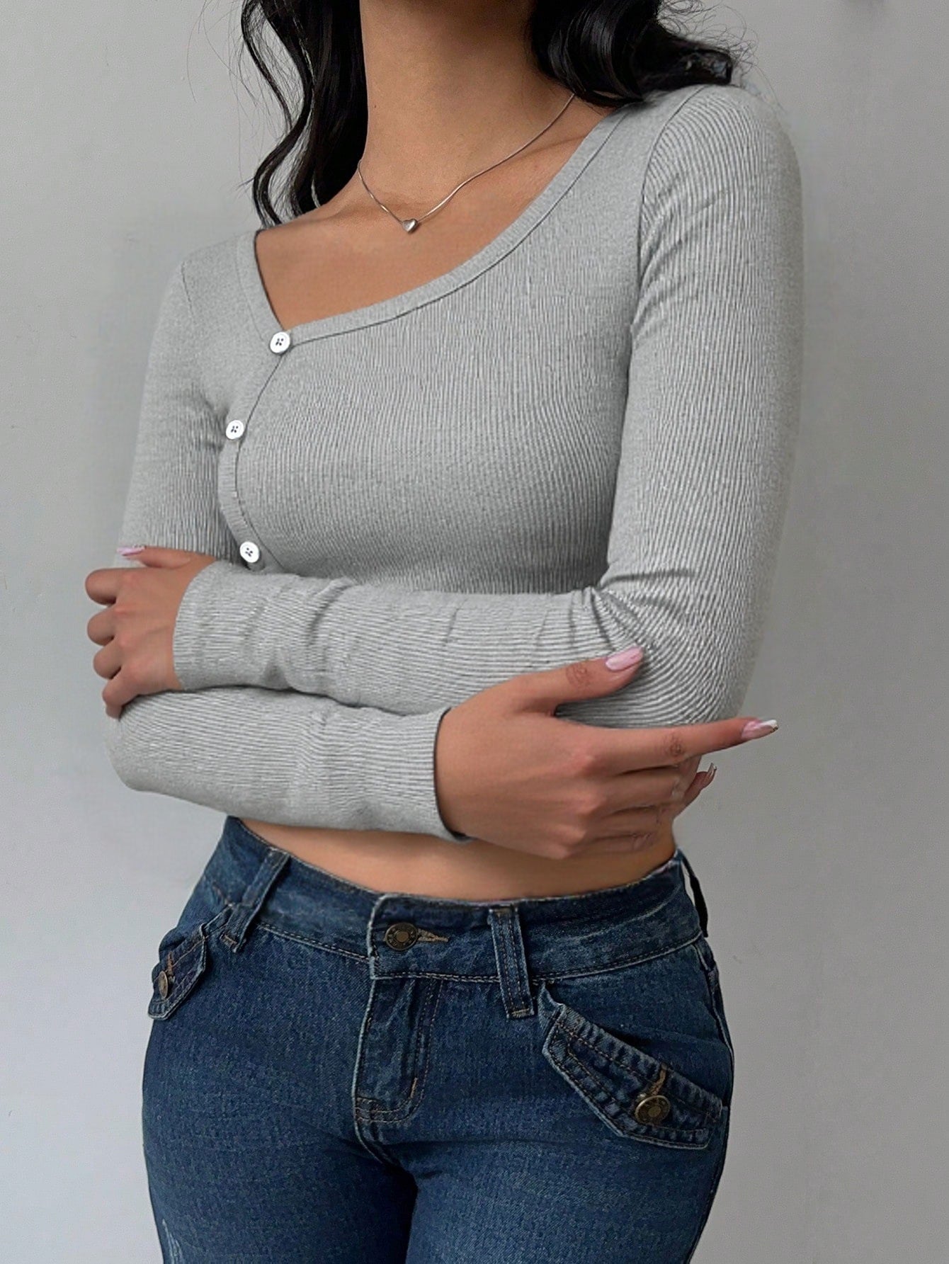 Women’s Ribbed Knit Long Sleeve Crop Top | Diagonal Button Detail | noémi