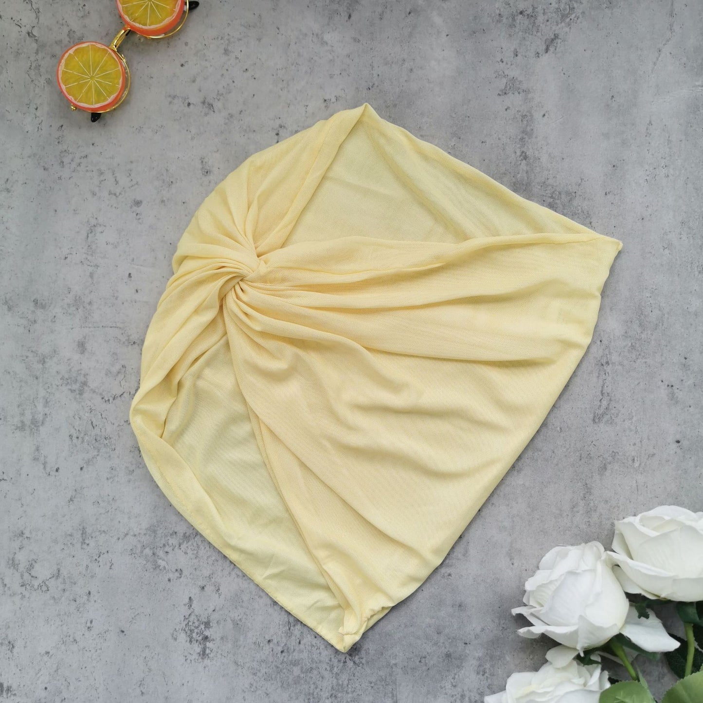 Three Point Low Waist Bikini Set in Solid Color with Back Tie Design for Women | noémi