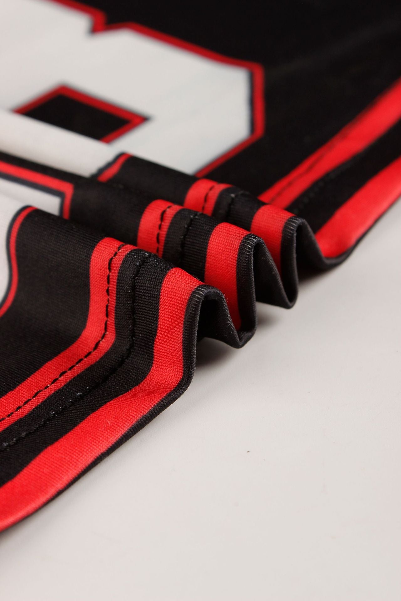 Color Contrast Printed Slim Fit Sexy Sports Vest & Drawstring Shorts Two Piece Set | noémi