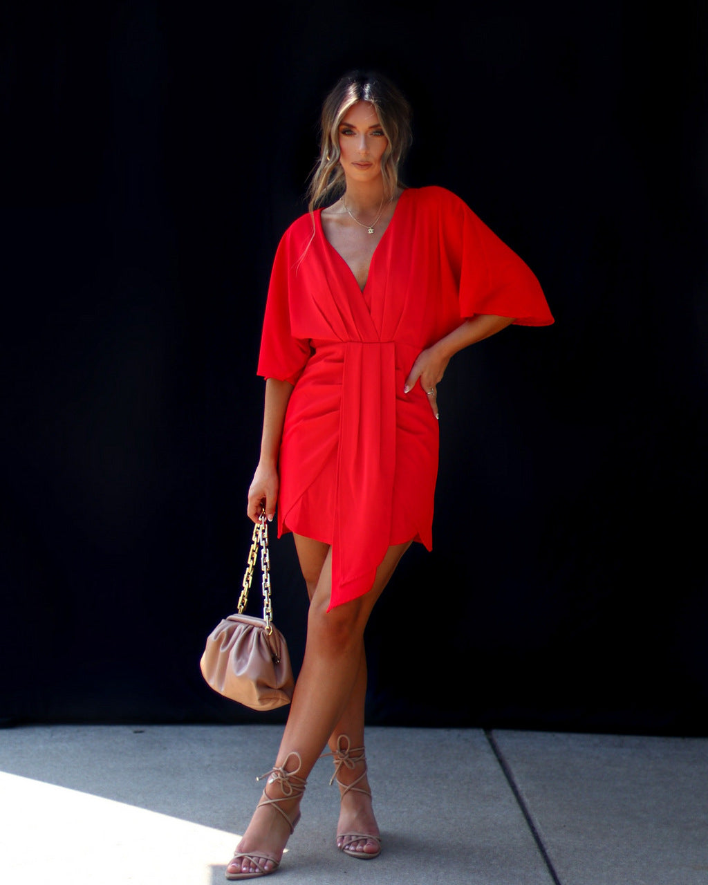 Hem Slim Fit Solid Color Dress | noémi