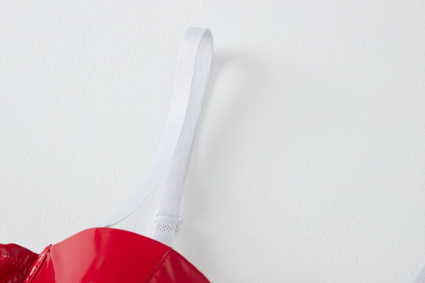 Womens Faux Leather Sling Shapewear Vest | noémi