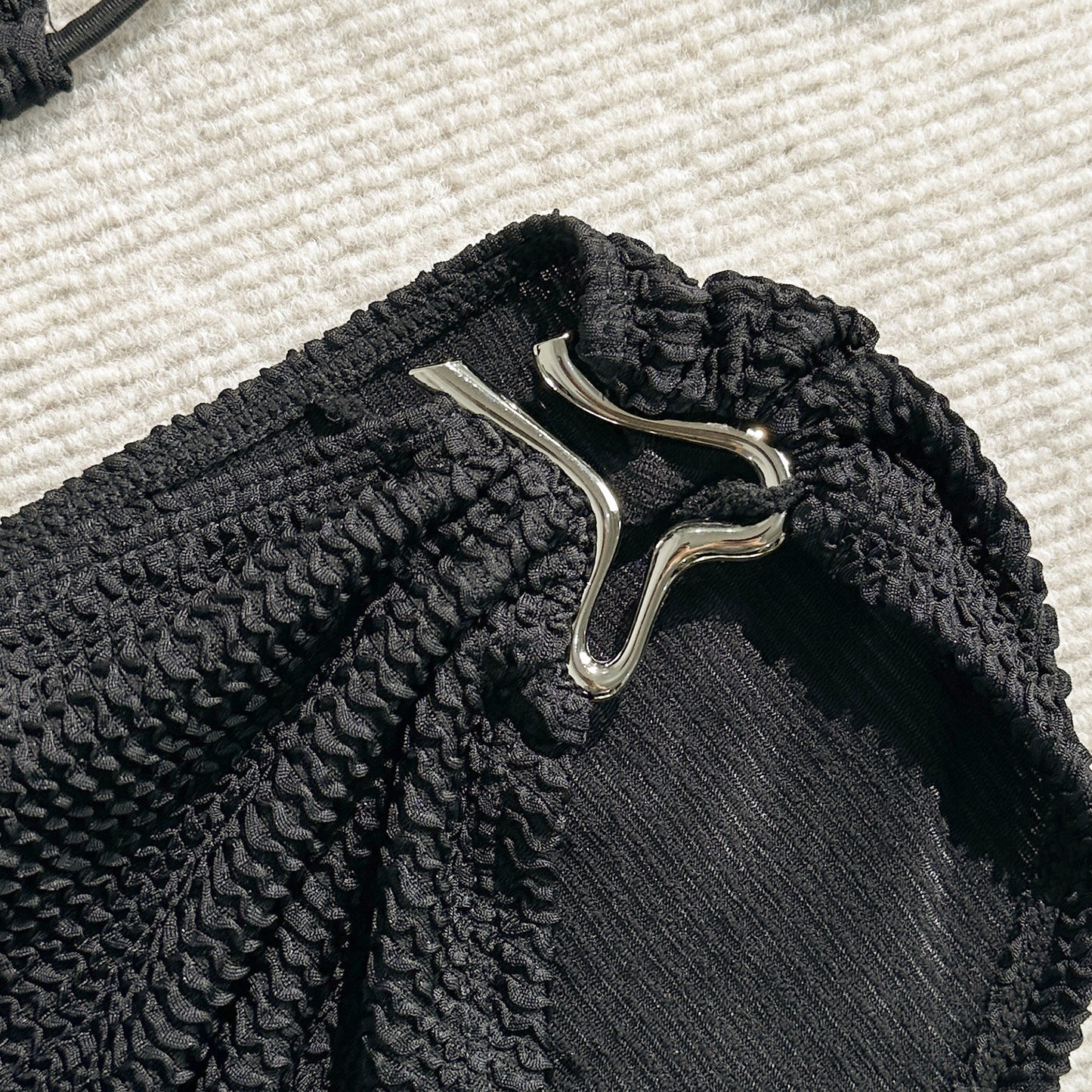 Three Piece Bikini Set with Matching Cover Layer for Women | noémi