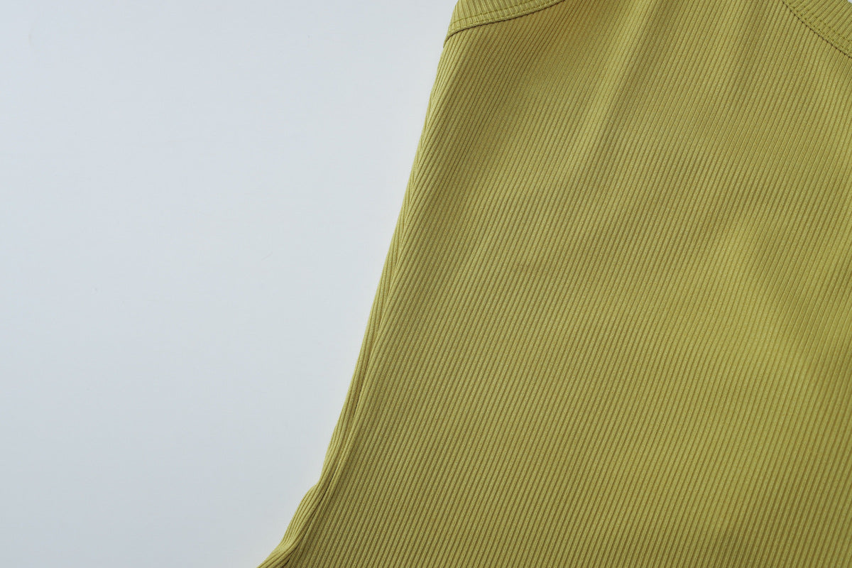 Knitted Halter Tank Top | Slim Fit, Ribbed, Stretchy Summer Vest | noémi