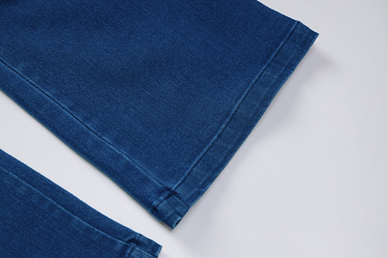Women’s Sleeveless Denim Jumpsuit | Slim Fit, Zipper Front, High Waist, Flared Leg, Retro 70s VNeck One Piece | noémi