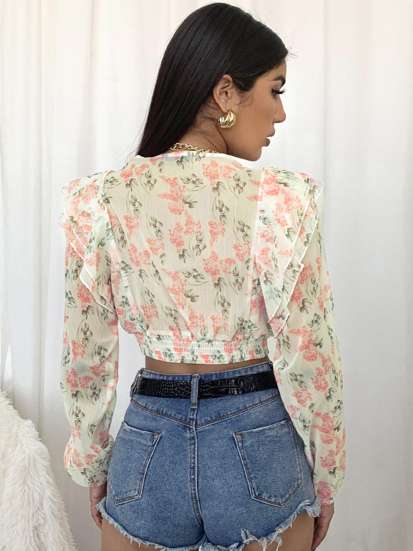 Chiffon Floral Print V Neck Tie | Front Long Sleeve Crop Top for Women | noémi