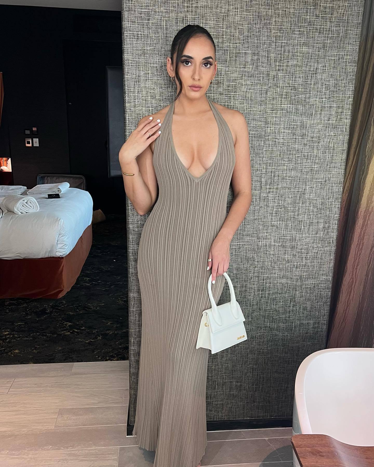 V Neck Knitted Long Dress with Backless Lace Up Detail | noémi