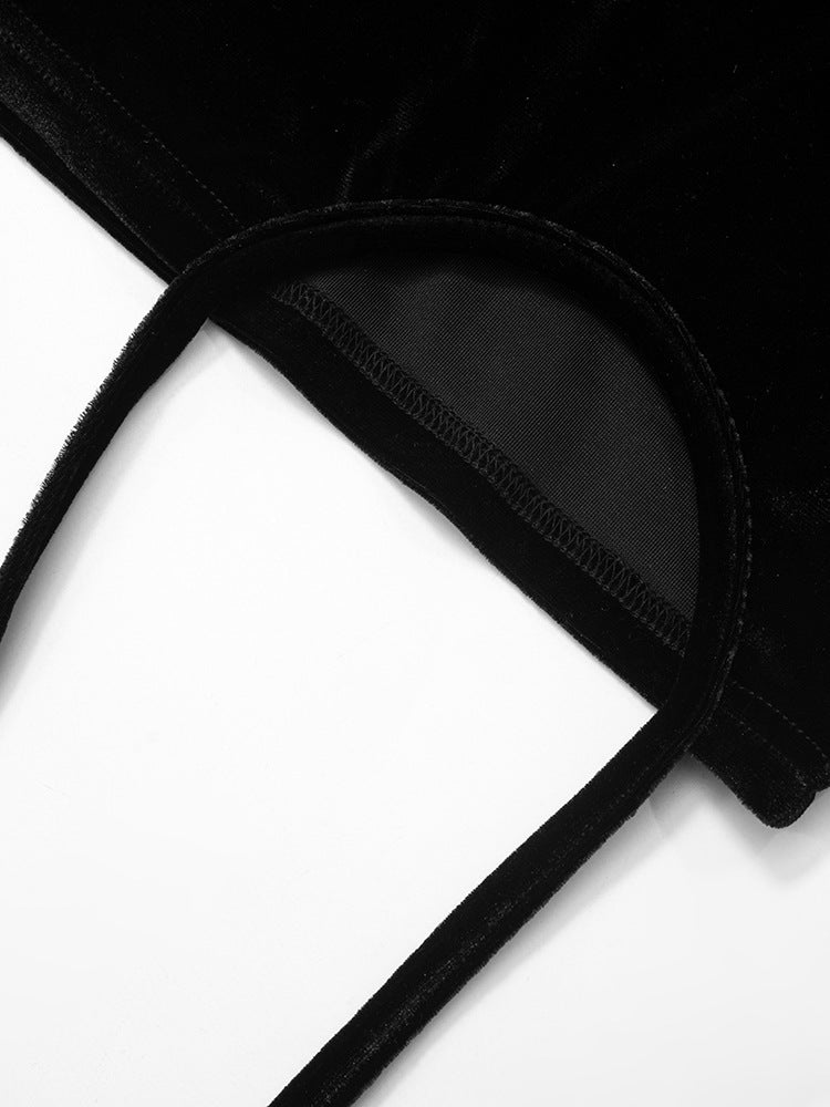 Solid Color Slim Fit Sheath Dress with Shoulder Straps and Streamlined Design | noémi