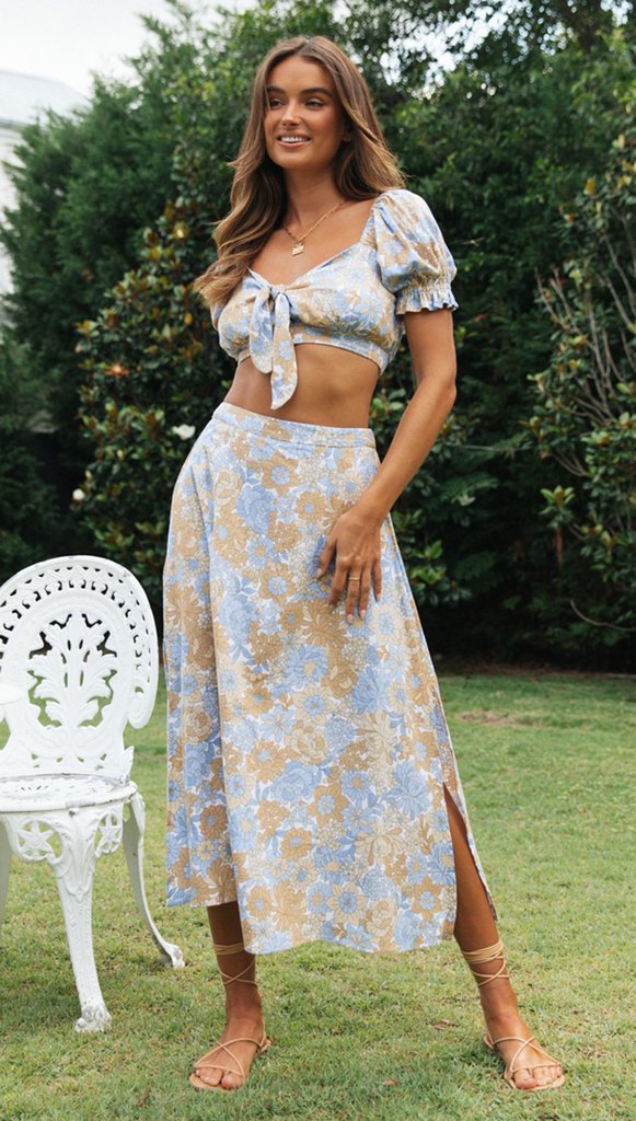 Vintage Floral Womens Crop Top & Maxi Skirt Set | Short Puff Sleeves & Slit Hemline | noémi