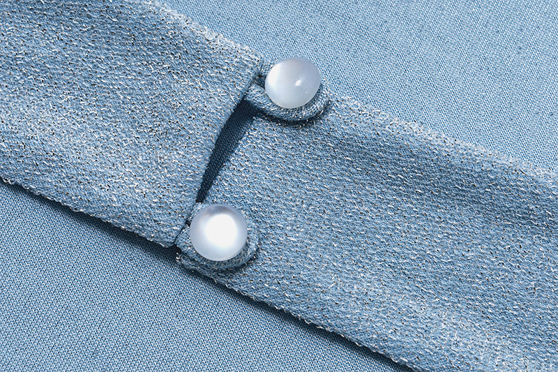 Rhinestone Halter Crop Top | Sparkling Slim Fit with Spaghetti Straps | noémi