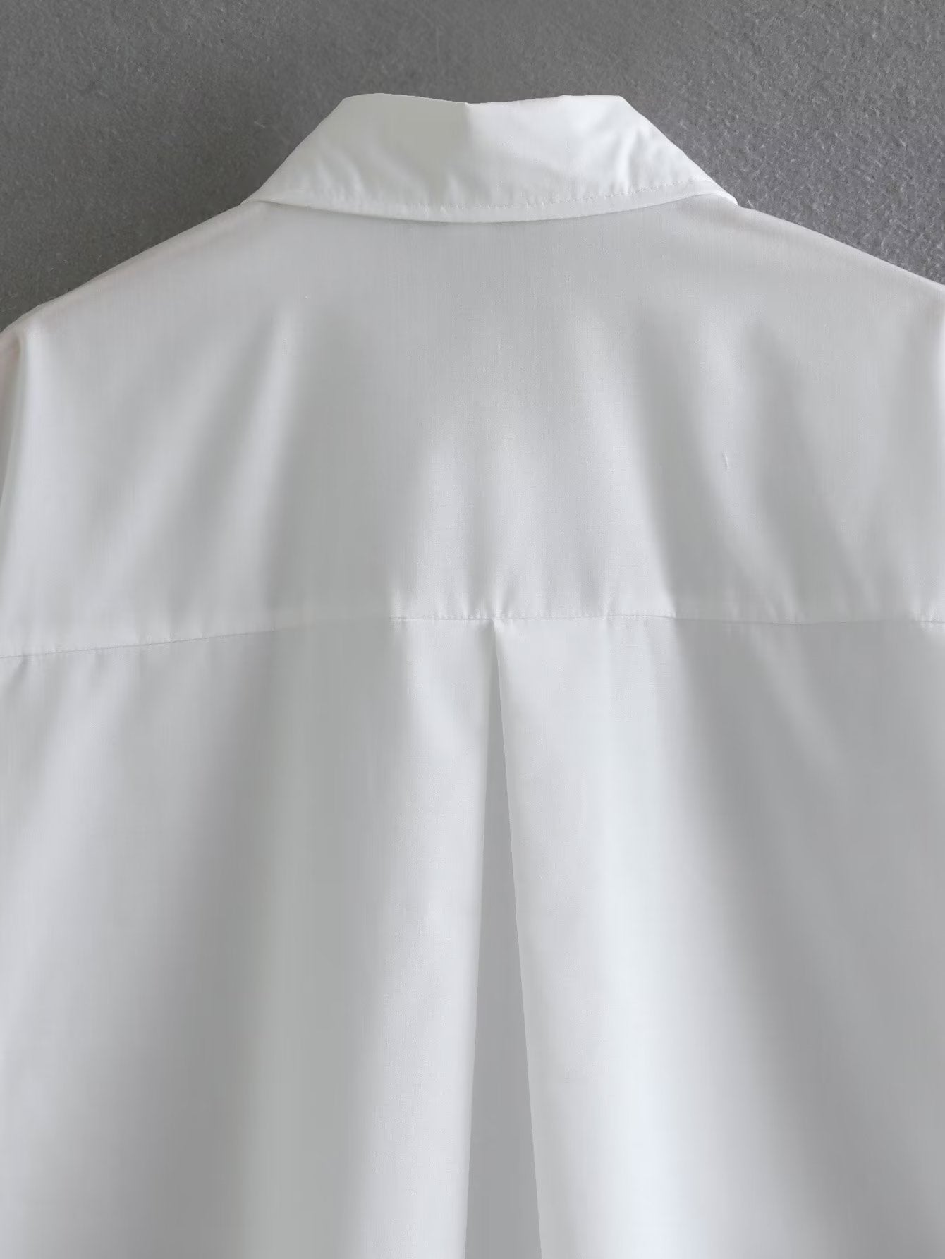 White Polo Collar Shirt | Long Sleeve Single Pocket | noémi