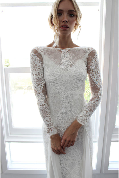 Fall Lace Wedding Dress | Long Sleeve, Backless Floor Length Gown | noémi