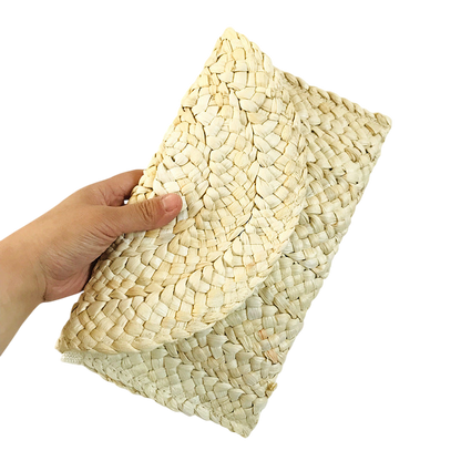 Corn Husk Straw Clutch – Large Capacity Hand‑Woven Phone & Coin Purse | noémi