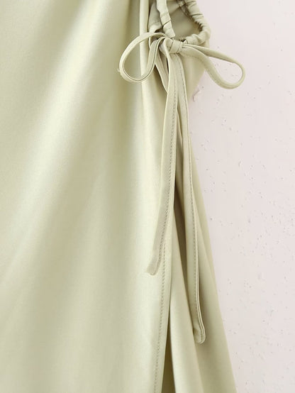 Cutout Slit Dress | Slim Fit Swing Collar Long Sleeve | noémi