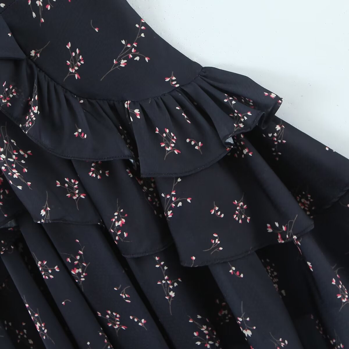 Hipster Floral Cami Dress | Lace Up High Waist A Line for Women | noémi