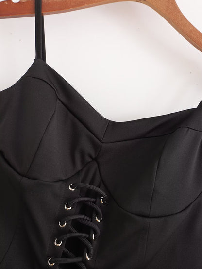 Knitted Drawstring Vest Top with Adjustable Fit and Minimal Design | noémi