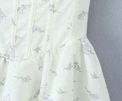 Womens VNeck Printed Dress | Retro Fit with Waist Shaping Detail | noémi